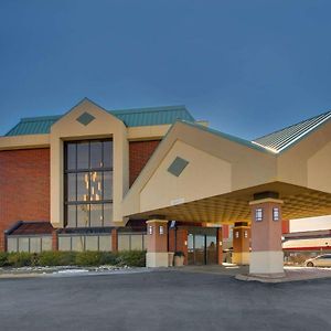 Pear Tree Inn St. Louis - Arnold